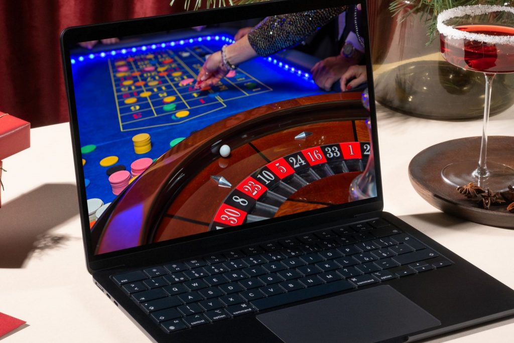 Effective Strategies for Winning at Online Roulette